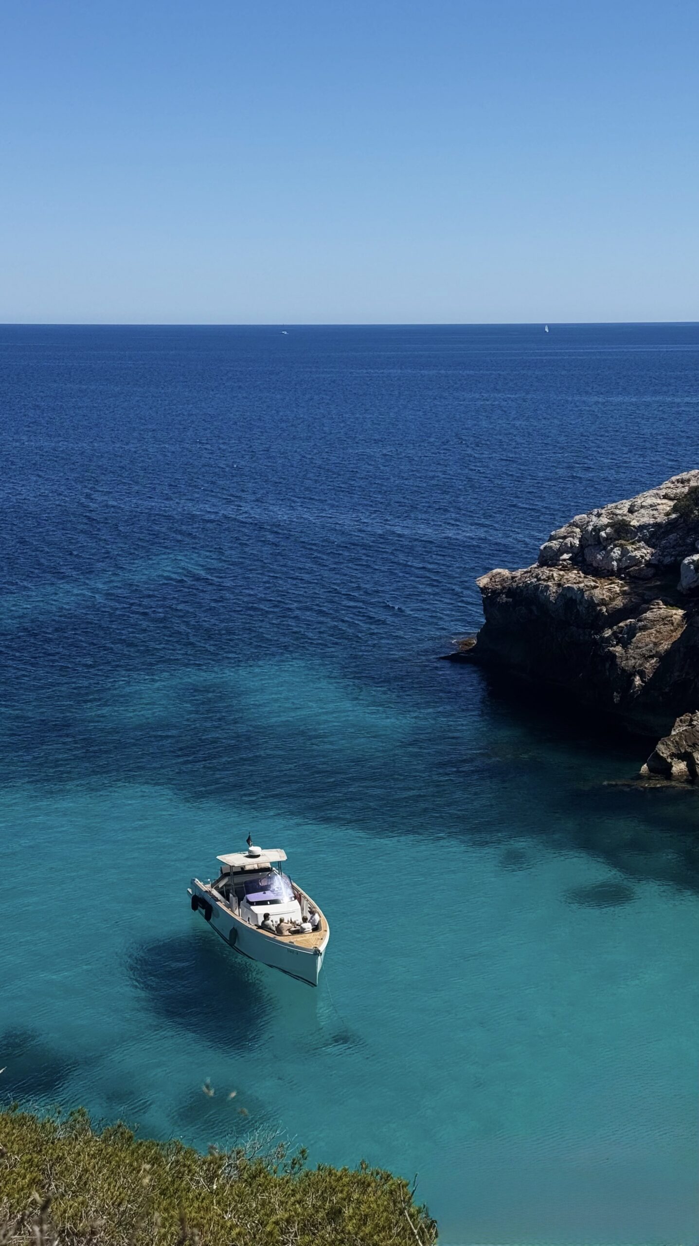 Es Pontàs natural rock arch Mallorca